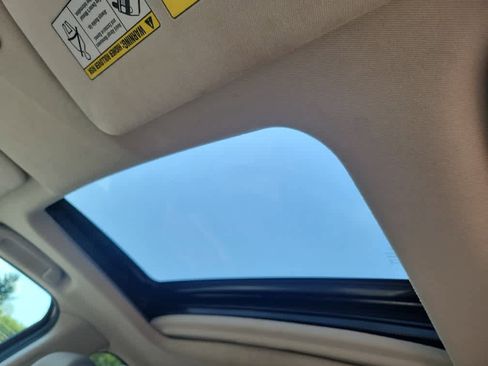Used 2018 Honda HR-V EX image 19