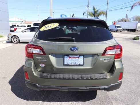 Used 2017 Subaru Outback 3.6R Touring w/ Popular Package #5A image 11