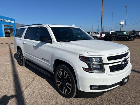 Used 2019 Chevrolet Suburban Premier image 7