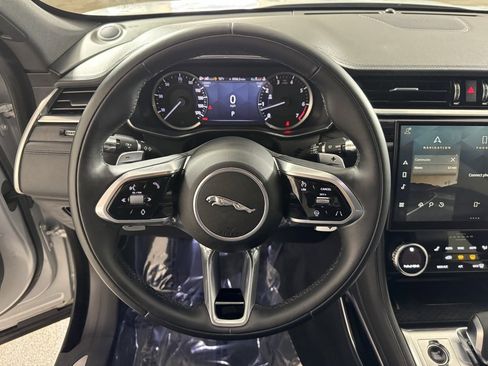 Used 2022 Jaguar F-PACE S image 15