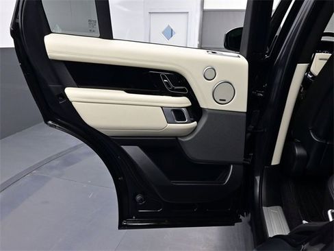 Used 2022 Land Rover Range Rover Westminster Edition image 14