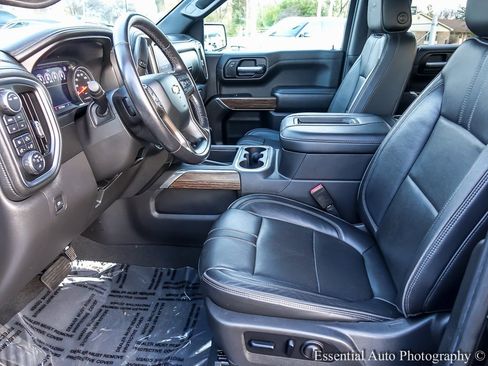 Used 2021 Chevrolet Silverado 1500 High Country image 14