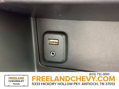 Used 2015 Chevrolet Colorado LT w/ Luxury Package image 40