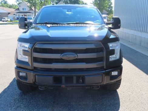 Used 2017 Ford F150 Lariat w/ Equipment Group 502A Luxury AWD/4WD image 12