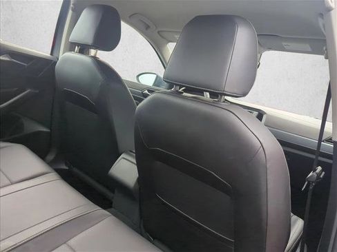 Used 2024 Volkswagen Jetta SE image 22