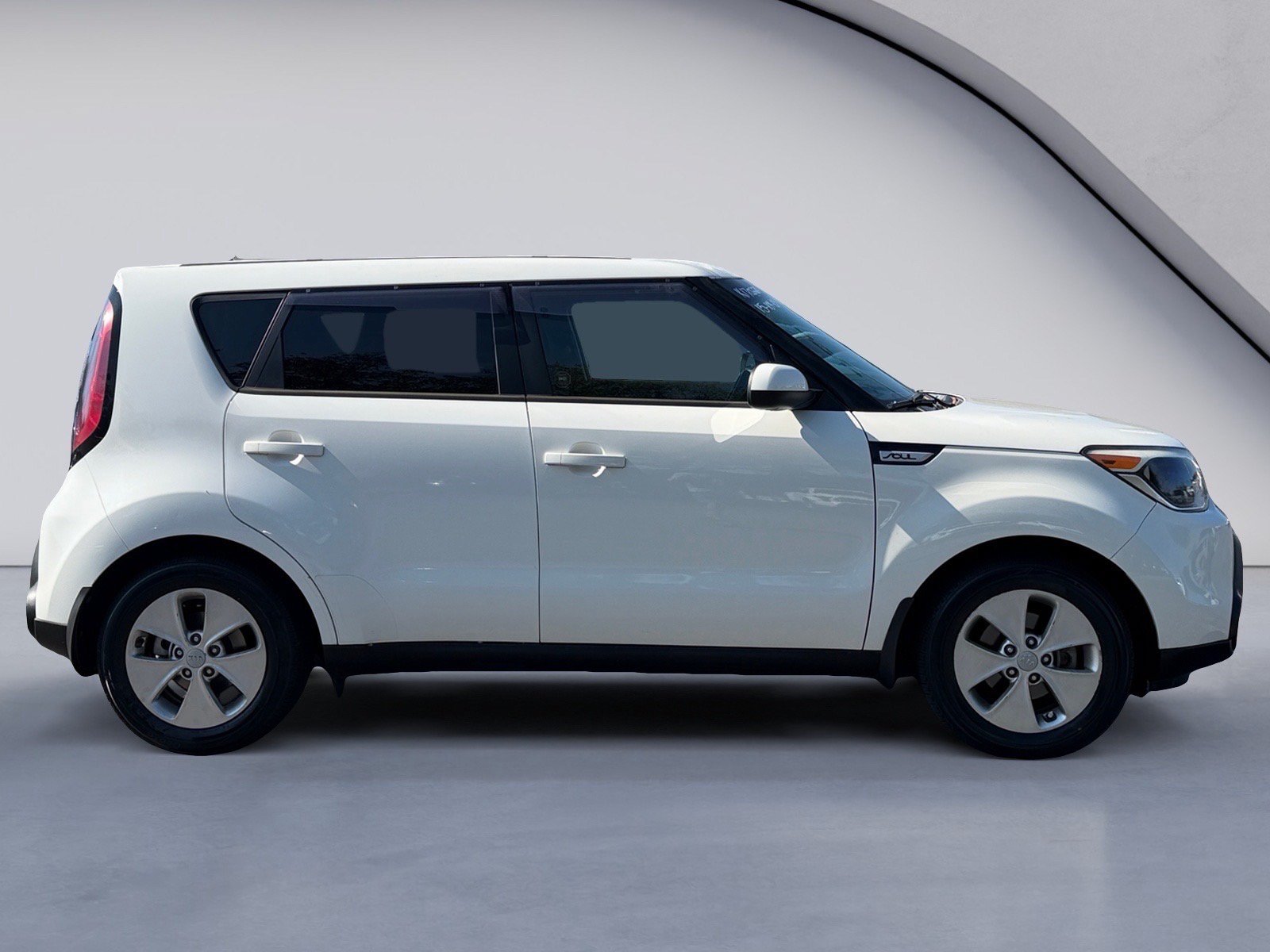 Used 2015 Kia Soul FWD image 6