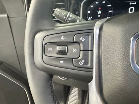 New 2026 GMC Sierra 1500 SLE image 15