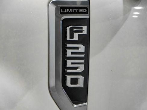 Used 2021 Ford F250 Limited AWD/4WD image 53