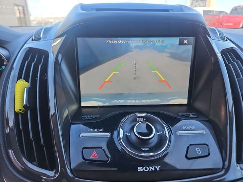 Used 2013 Ford Escape Titanium w/ Parking Technology Pkg image 21