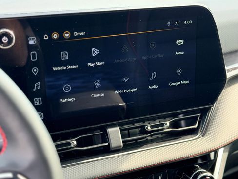 Used 2025 Chevrolet Equinox RS image 15