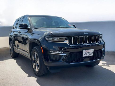 Used 2022 Jeep Grand Cherokee Limited 4xe w/ Luxury Tech Group II AWD/4WD image 21