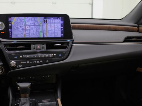 Used 2022 Lexus ES 350 Premium image 55