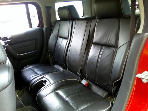 Used 2009 HUMMER H3 X image 29