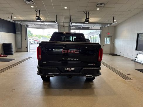 Used 2022 GMC Sierra 1500 AT4 w/ AT4 Premium Package AWD/4WD image 6