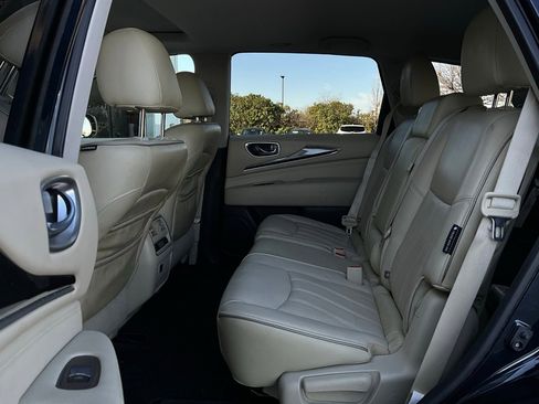 Used 2018 INFINITI QX60 AWD w/ Premium Plus Package image 12