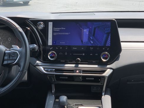 Used 2025 Lexus RX 350 Premium w/ Accessory Package (Z1) FWD image 31
