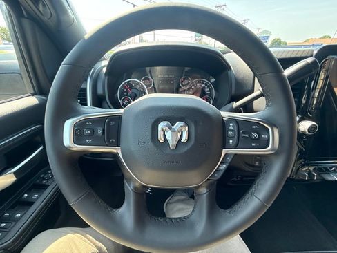 Used 2026 RAM 2500 Big Horn AWD/4WD image 21