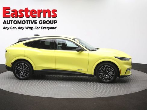 Used 2025 Ford Mustang Mach-E Premium AWD/4WD image 47