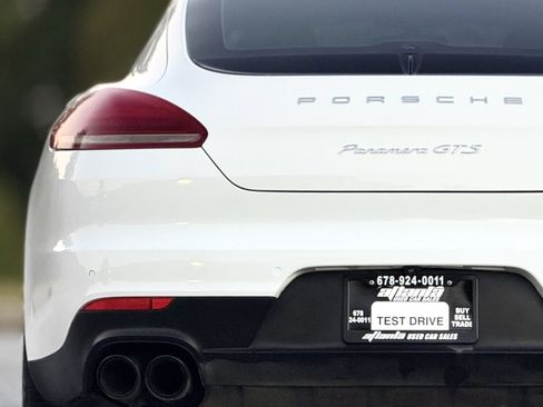 Used 2016 Porsche Panamera GTS image 15