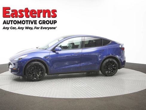 Used 2023 Tesla Model Y Long Range AWD/4WD image 53
