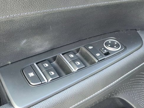 Used 2023 Kia Forte GT-Line w/ GT-Line Premium Package FWD image 17