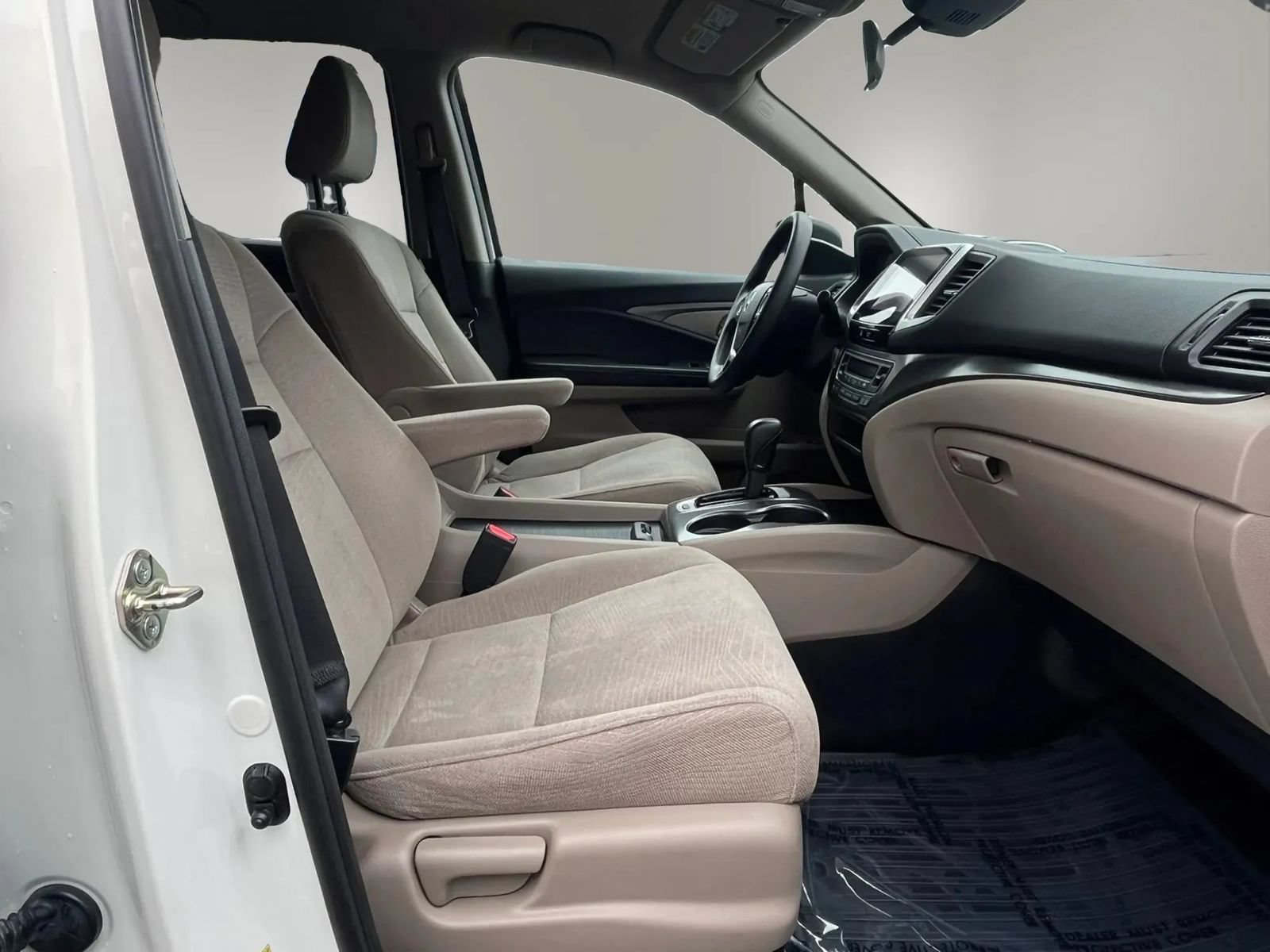 Used 2016 Honda Pilot EX image 15