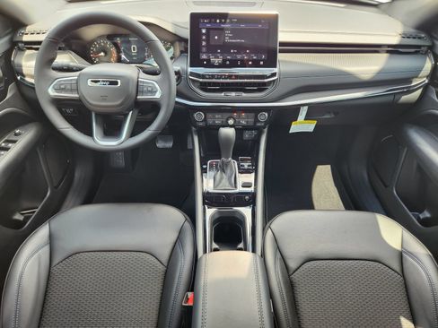 New 2026 Jeep Compass Latitude AWD/4WD image 23