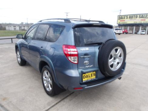 Used 2010 Toyota RAV4 Limited image 14