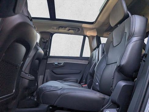 New 2026 Volvo XC90 B6 Ultra image 17