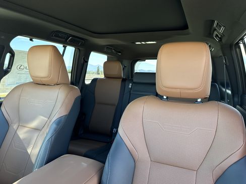 New 2026 Lexus GX 550 image 19