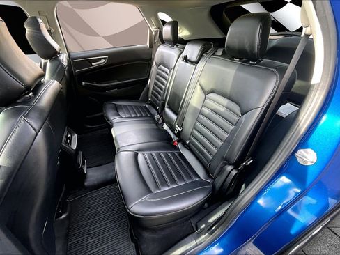 Used 2022 Ford Edge SEL w/ Convenience Package image 26