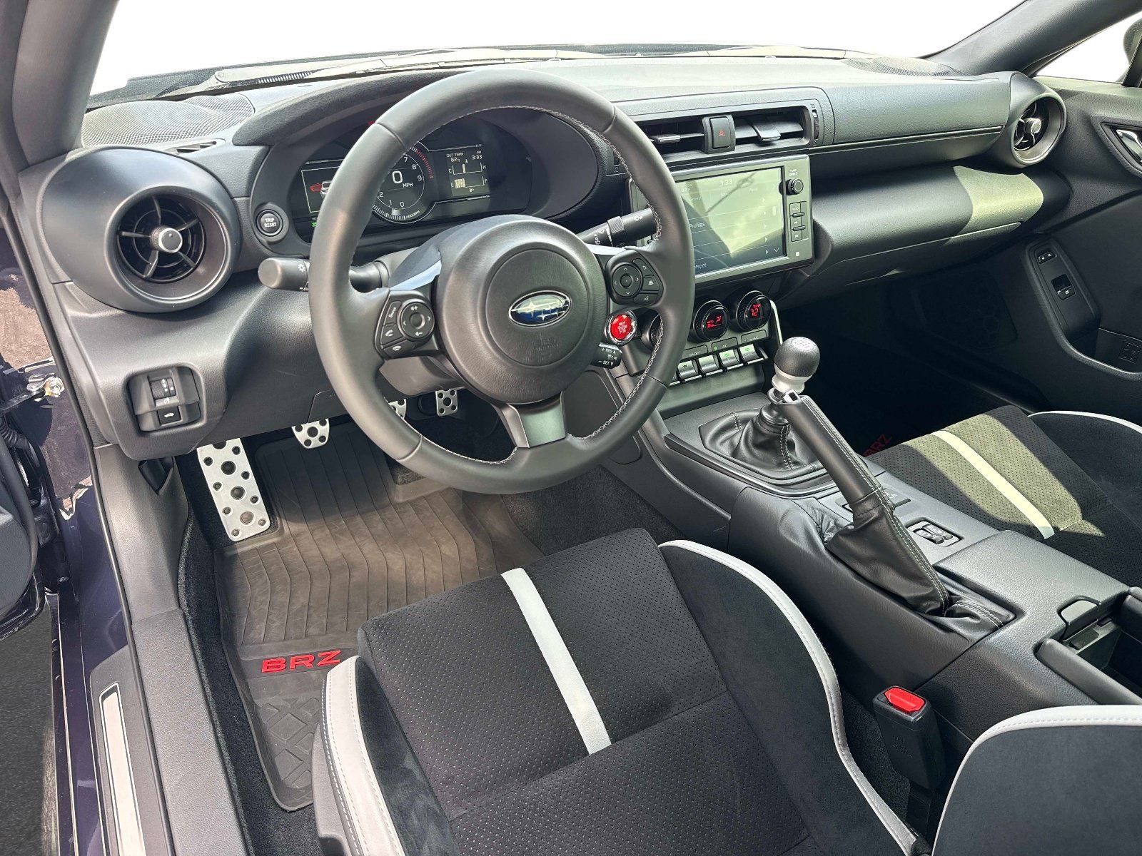 Used 2025 Subaru BRZ Limited RWD image 15