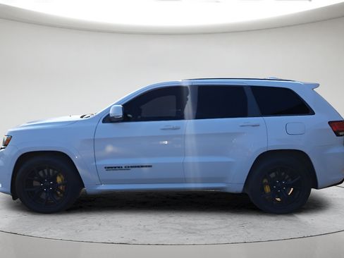 Used 2018 Jeep Grand Cherokee Trackhawk AWD/4WD image 6