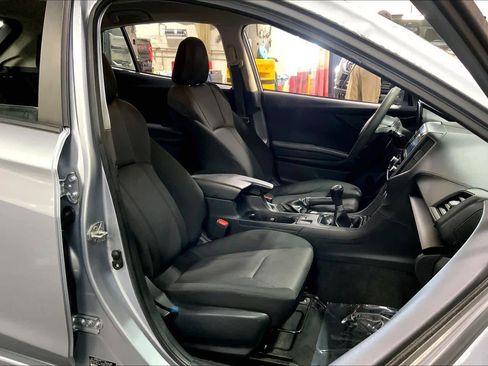 Used 2021 Subaru Impreza 2.0i image 8