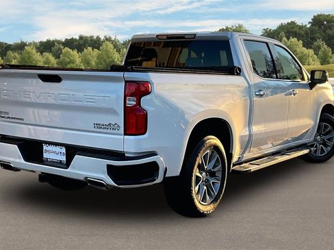 Used 2020 Chevrolet Silverado 1500 High Country w/ Safety Package II image 12