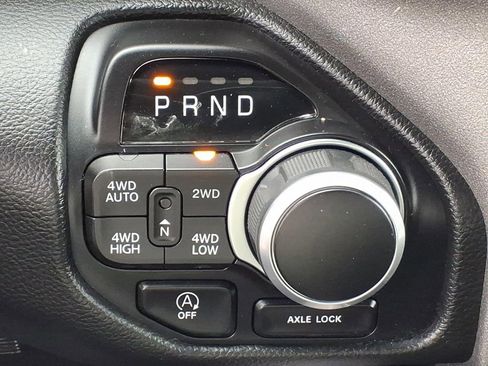 Certified 2023 RAM 1500 Big Horn AWD/4WD image 9