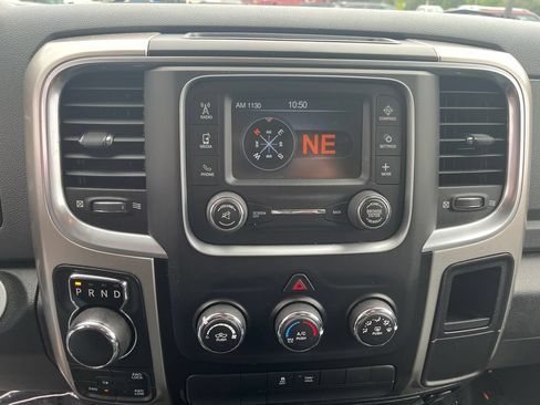 Used 2018 RAM 1500 Classic SLT AWD/4WD image 20