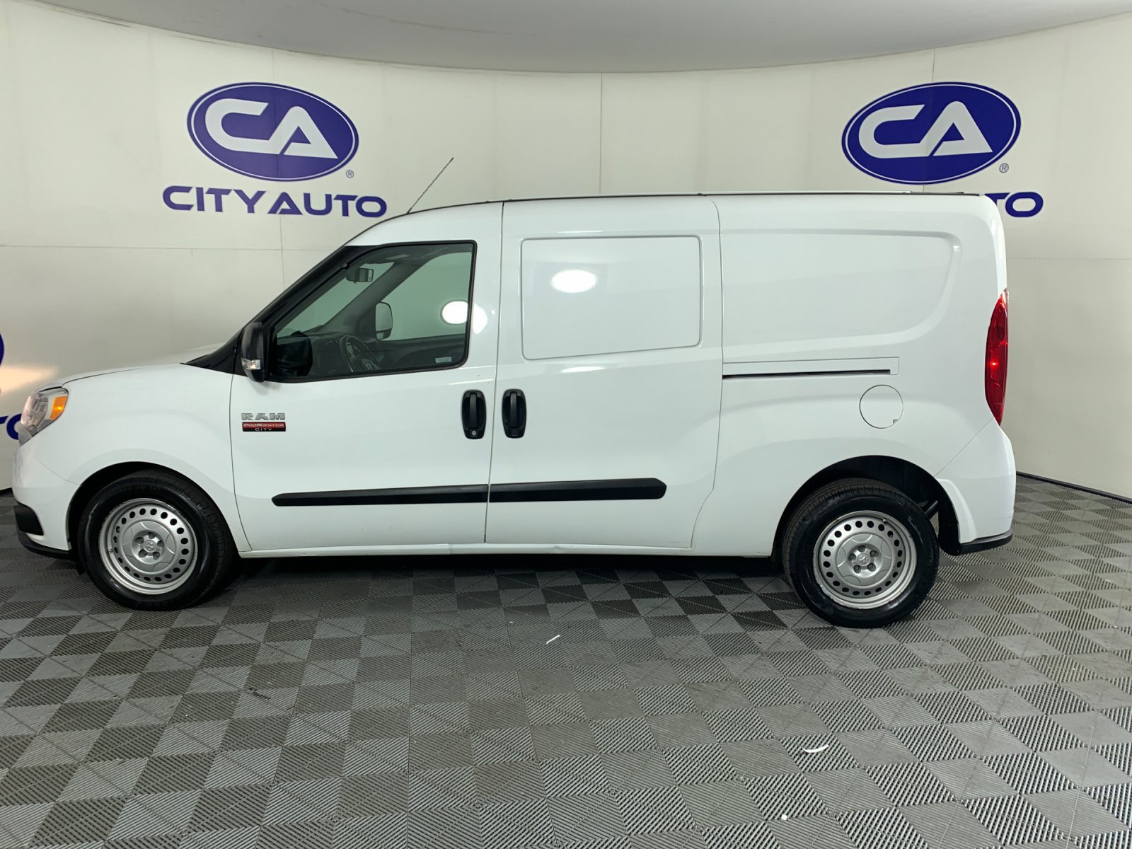 Used 2022 RAM ProMaster City Tradesman FWD image 6