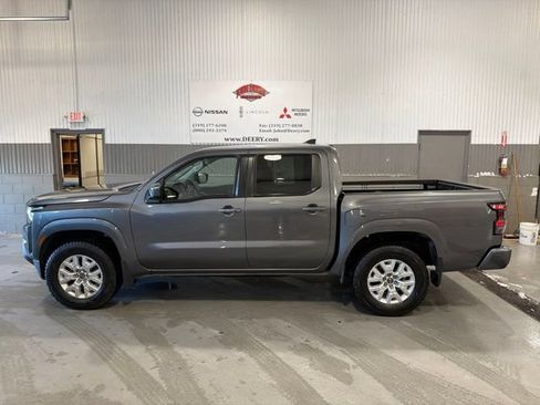 Certified 2022 Nissan Frontier SV AWD/4WD image 6