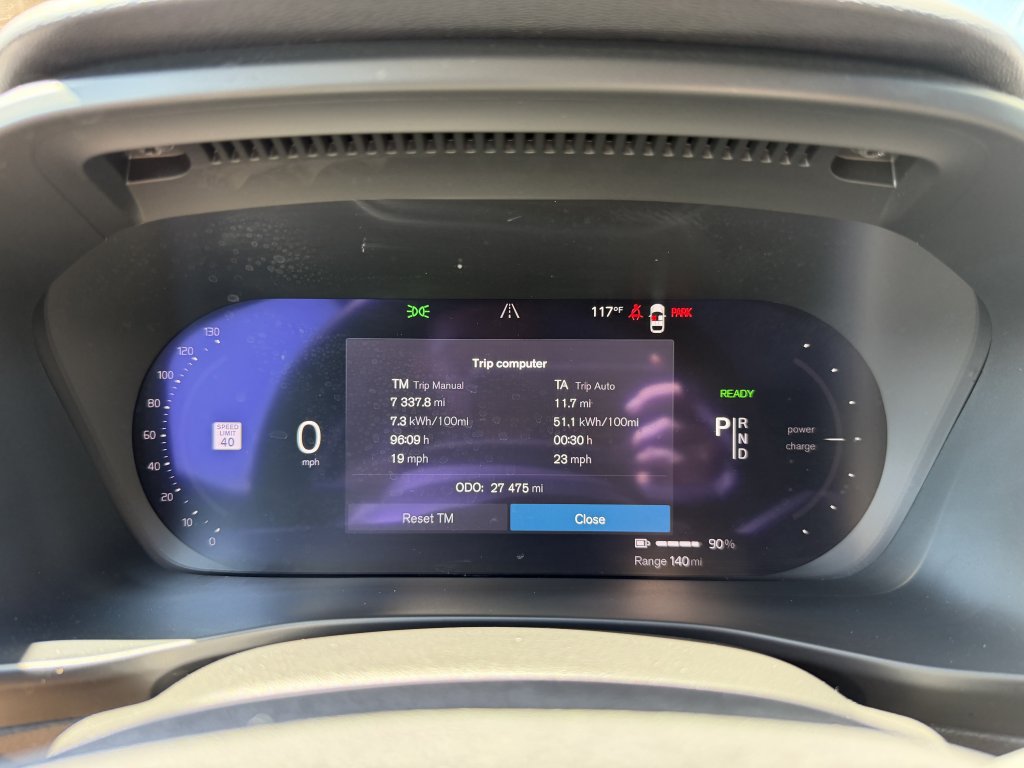 Used 2023 Volvo C40 P8 Recharge Ultimate AWD/4WD image 17