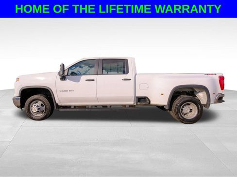 Used 2024 Chevrolet Silverado 3500 W/T image 3