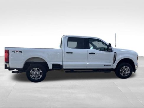 Used 2026 Ford F250 XLT AWD/4WD image 4