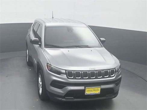 Used 2023 Jeep Compass Sport image 20