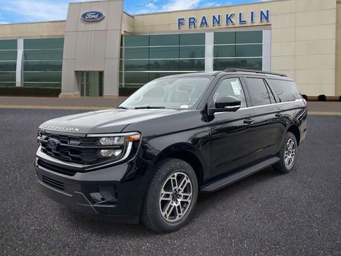 New 2025 Ford Expedition Max Active image 3