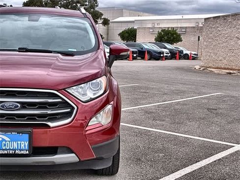 Used 2021 Ford EcoSport Titanium image 11