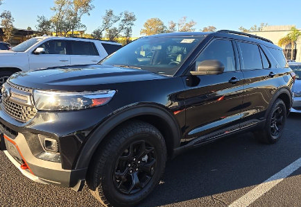 Used 2023 Ford Explorer Timberline AWD/4WD image 3