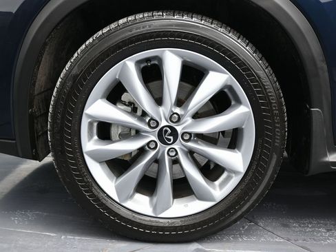 Used 2022 INFINITI QX50 Essential image 12