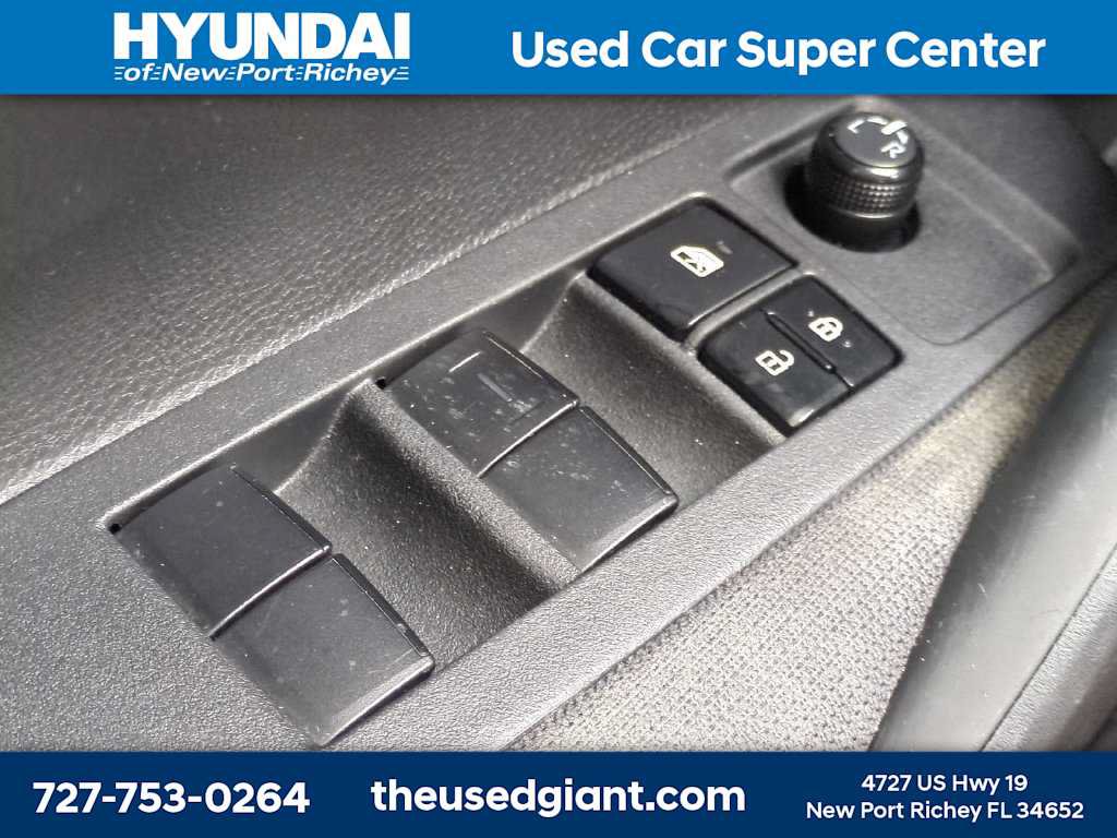 Used 2020 Toyota Corolla LE w/ LE Premium Package FWD image 23