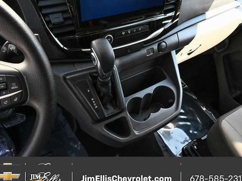 Used 2025 Ford Transit 350 XLT image 20