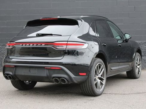 Used 2026 Porsche Macan AWD/4WD image 9